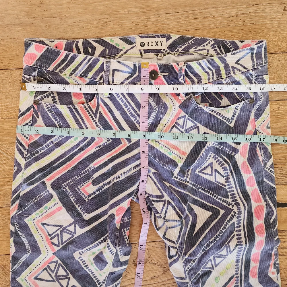Roxy Surf Patterned Jeans coconut girl indie sleaze tribal normcore hipster